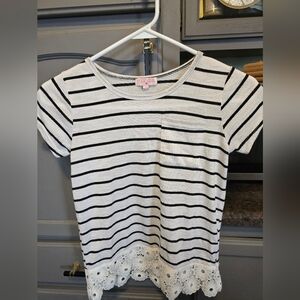 Chic Striped Kids Tee with Lace Hem